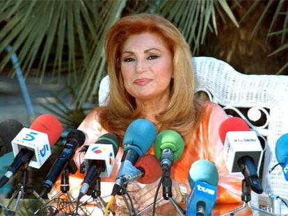 Rocío Jurado, en una imagen tomada el pasado 17 de septiembre de 2004, cuando anunció su enfermedad.