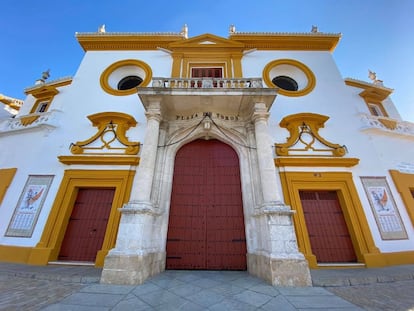 Puerta del Príncipe de la plaza de La Maestranza.