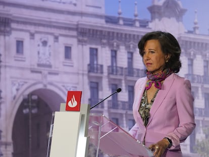 Ana Botín, durante su discurso en la junta de accionistas del Santander 2020 en una imagen facilitada por el banco.