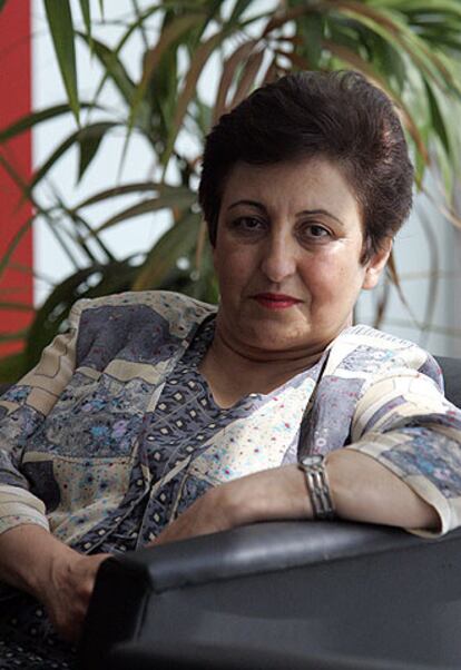 La juez iraní y Nobel de la Paz Shirin Ebadi.