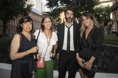 Marta Romero de MRA Comunicación, Ester Bellón y acompañantes.