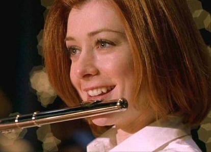 <p>Alyson Hannigan (1974, EE UU) era Michelle Flaherty, la chica friki de la banda de música. Hannigan tiene el honor de ser la única actriz de la saga que ha logrado mantener una carrera de éxito, sobre todo televisivo, después de 'American Pie'. Mientras el resto de sus compañeros perdían fuelle, la actriz formaba parte del elenco principal de 'Buffy Cazavampiros' (1997-2003) y 'Cómo conocí a vuestra madre' (2005-2014), dos series que contaron con el beneplácito del gran público. Desde que finalizara 'Cómo conocí a vuestra madre', Hannigan se ha dedicado a sus dos hijos, de 8 y 5 años. Tras este tiempo de descanso ha estrenado la película 'Do You Take This Man'.</p> <p><strong>Nivel profesional:</strong> exitoso.</p>