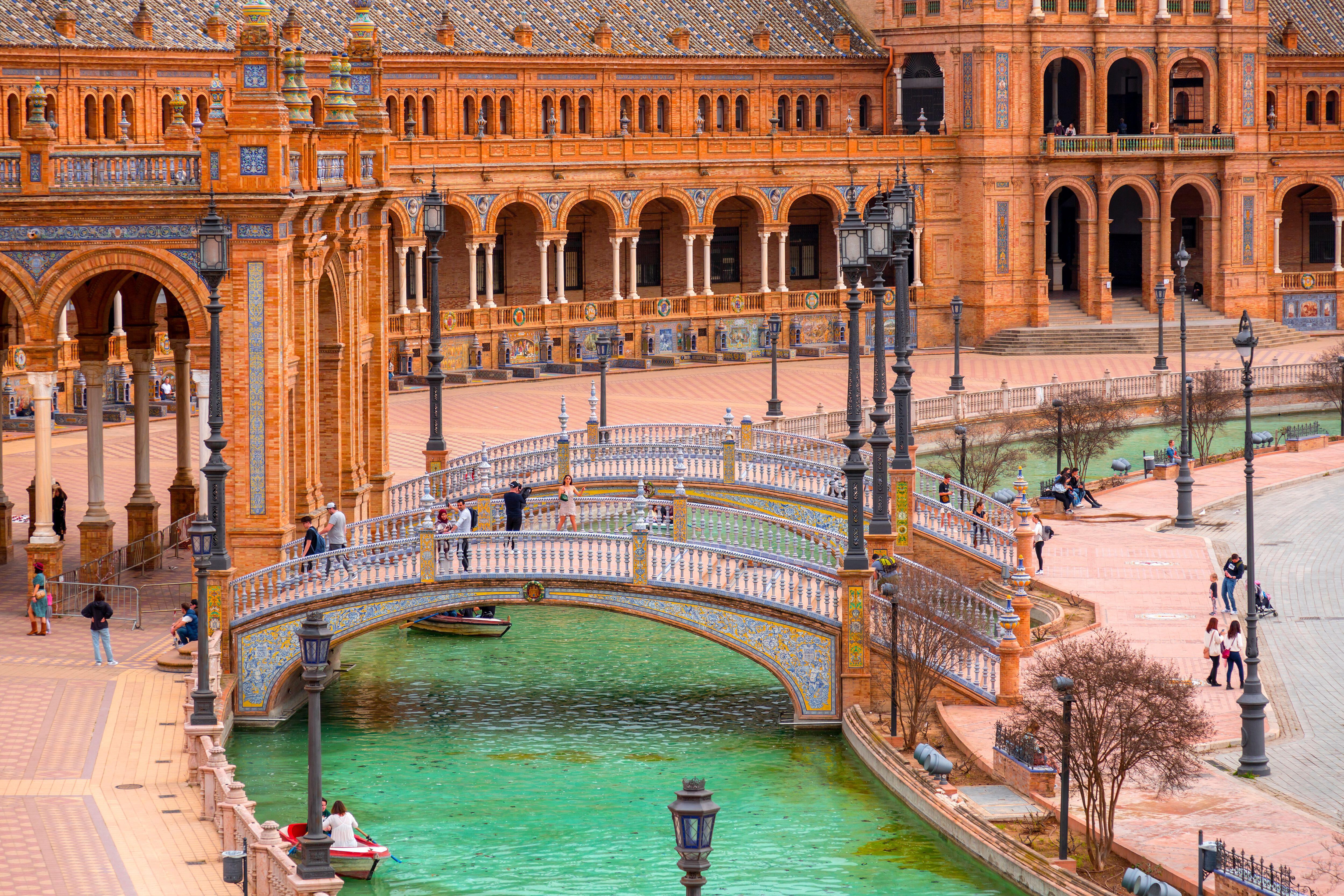 La plaza España de Sevilla, dentro del parque de María Luisa de la ciudad andaluza.