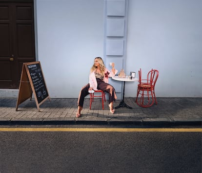 Sarah Jessica Parker nos ayuda a culminar un look perfecto cada día en la campaña "¿Qué me pongo?" de Zalando que protagoniza esta PV25.