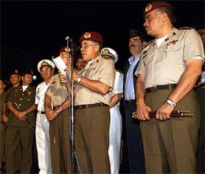 Los militares rebeldes, durante su comparecencia pública.