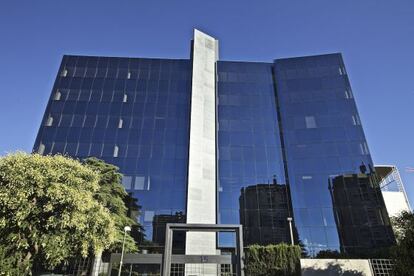 Edificio de oficinas en Madrid, en la calle Ram&iacute;rez de Arellano (Madrid)