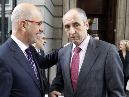 Los portavoces de CiU, Josep Antoni Duran Lleida, y del PNV, Josu Erkoreka, en el Congreso.