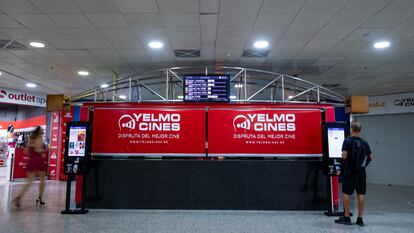 Vista de un cine Yelmo en Icaria (Barcelona).