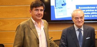 Manuel Pimentel, presidente de AEC, José Manuel de Riva, presidente de AMETIC.