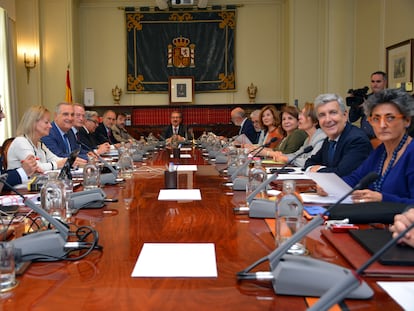 Pleno extraordinario del Consejo General del Poder Judicial, presidido por Rafael Mozo, el 13 de octubre.