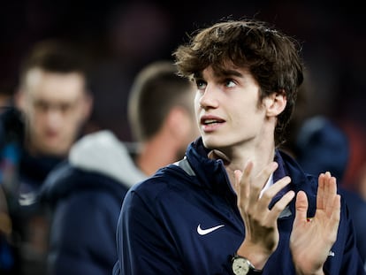 Pablo Urdangarin, durante el partido de la Liga Santander entre el FC Barcelona y el Rayo Vallecano en el Camp Nou, el 24 de abril de 2022, en Barcelona.