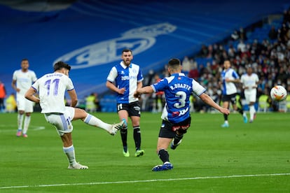 Asensio marca el primer gol.