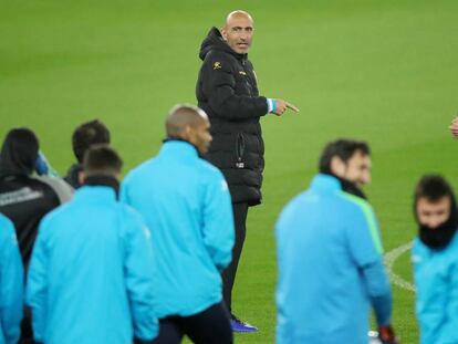 El entrenador del Espanyol, Abelardo, en un entrenamiento.