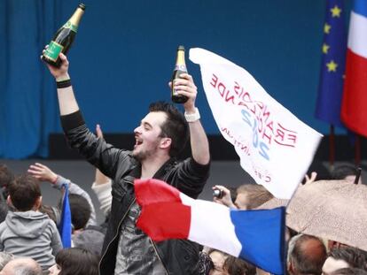 Seguidores de François Hollande celebran en Tulle.