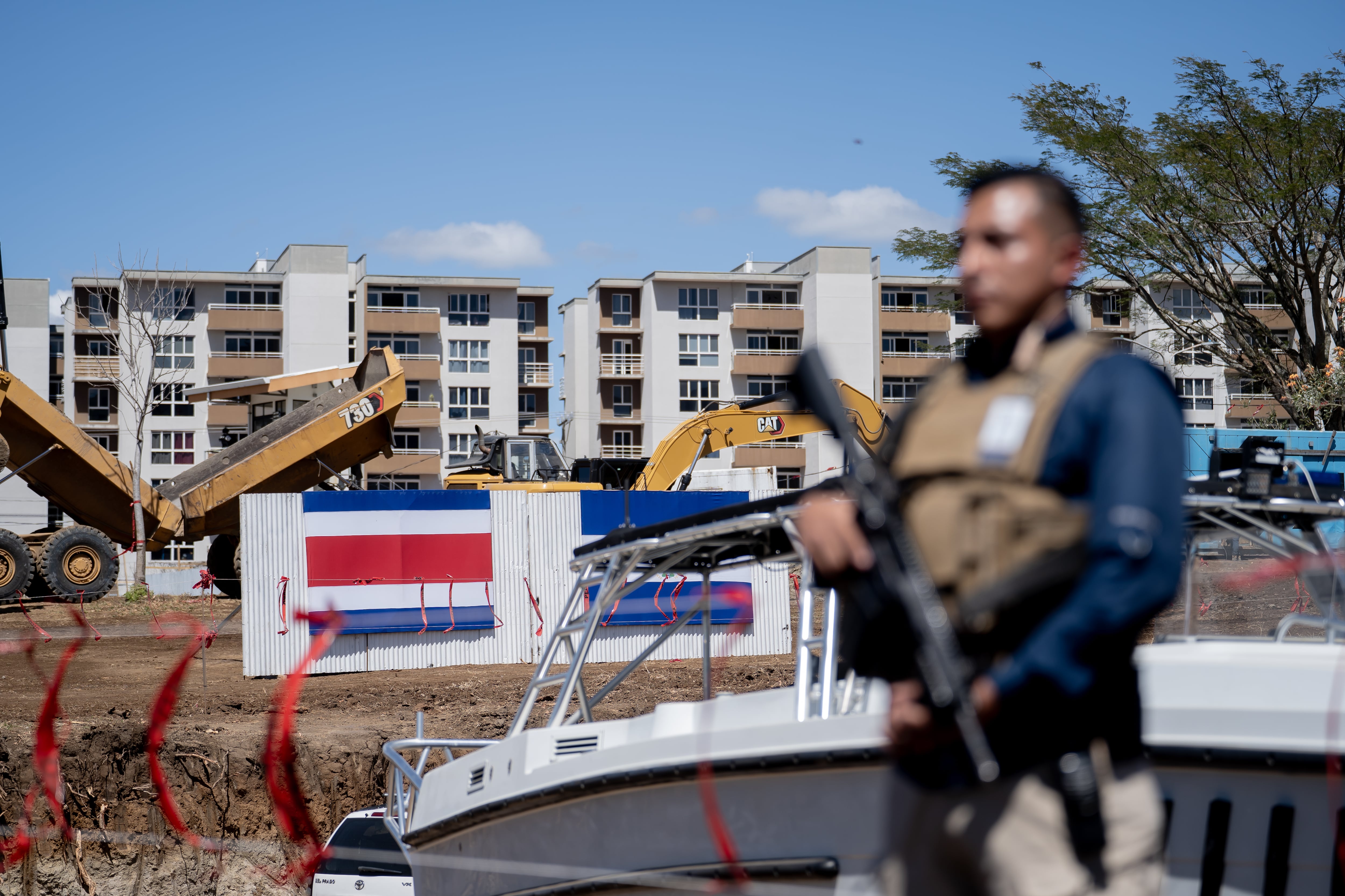 La megacárcel está inspirada en el modelo implementado por El Salvador.