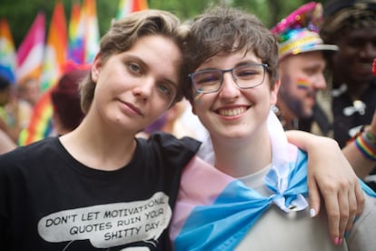 Max e Nico, durante l'orgoglio di Madrid oggi.