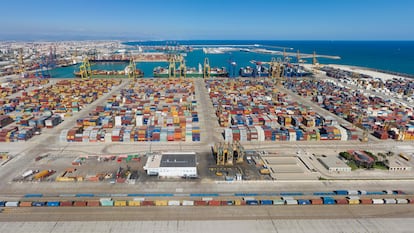 Puerto de Valencia, uno de los que esperan por inversiones que aumenten su capacidad.