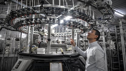 Máquina para fabricación de Textiles de la empresa Amesud.