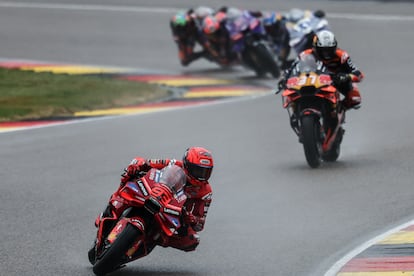 Marc Márquez durante la carrera al 'sprint' en el GP de Alemania.