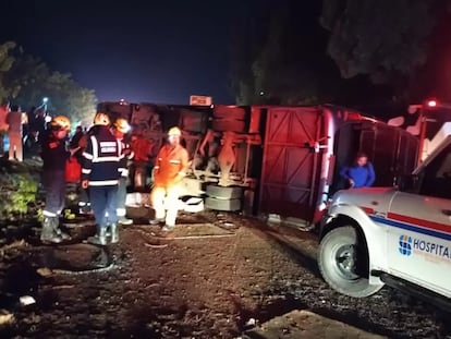 Accidente de un bus en la vía Bogotá-Tunja, el 28 de marzo de 2024.