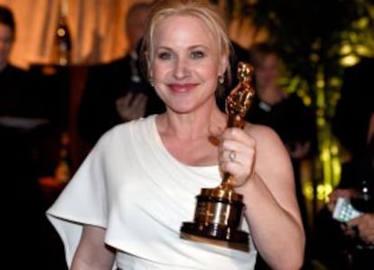 L'actriu Patricia Arquette amb l'Oscar.