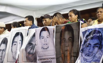 Relatives of the missing in Mexico City on Wednesday.