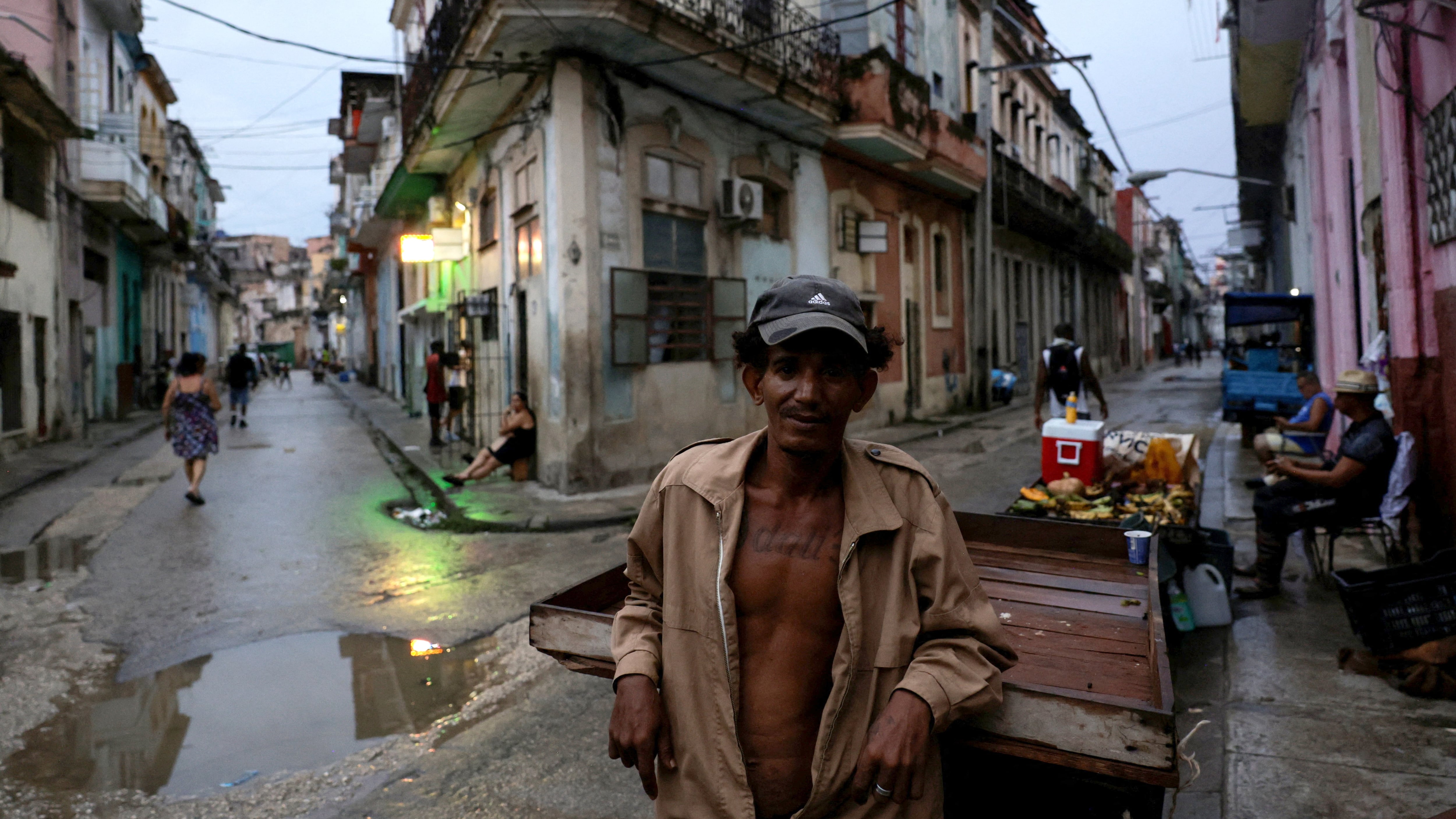 Cuba, a oscuras: “Hay días completos, las 24 horas, sin corriente”