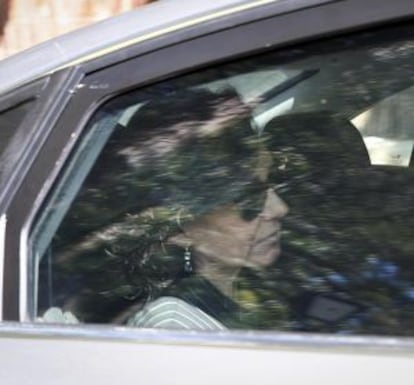 Ana Botin leaves a family residence in Madrid on Wednesday afternoon.