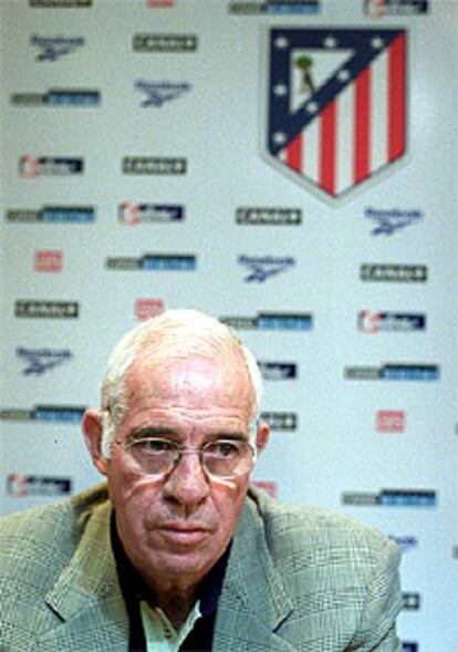 Luis, durante su presentación en 2001.