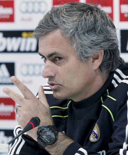 El entrenador del Madrid, Jose Mourinho, en la rueda de prensa.