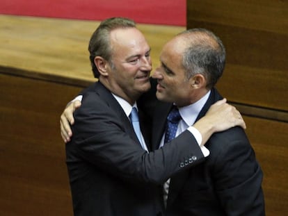 Los expresidentes de la Generalitat valenciana Alberto Fabra y Francisco Camps.
