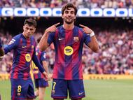 Ferran Torres celebra uno de sus goles frente al Espanyol.