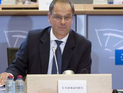 Tibor Navracsics, durante una comparecencia ante el Parlamento Europeo cuando era comisario, en 2019.