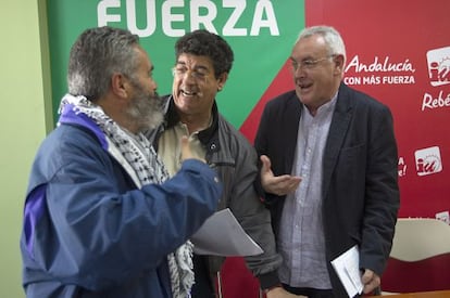 Sánchez Gordillo, Valderas y Cayo Lara, el jueves en Sevilla.