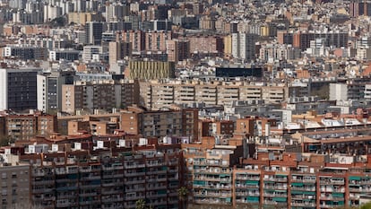 Vista de la ciudad de Barcelona, un ejemplo de una urbe compacta de alta densidad.