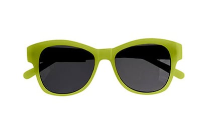 Montura en tono energy y lentes oscuras, de J.Crew (119,61 euros)