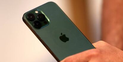 Un iPhone 13.