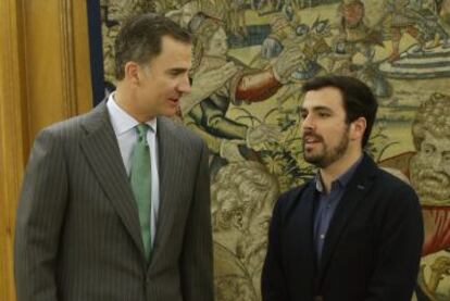 El Rey recibe ayer al candidato de Izquierda Unida, Alberto Garzón
