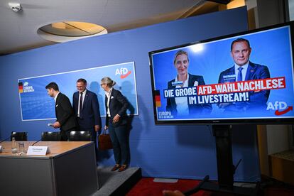 Comparecencia de los líderes de AfD, Alice Weidel, Tino Chrupalla y Rene Aust, el pasado lunes en Berlín.