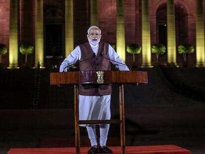 Narendra Modi durante un discurso ante los medios.