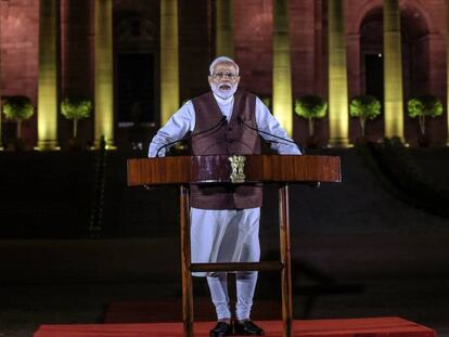 Narendra Modi durante un discurso ante los medios.