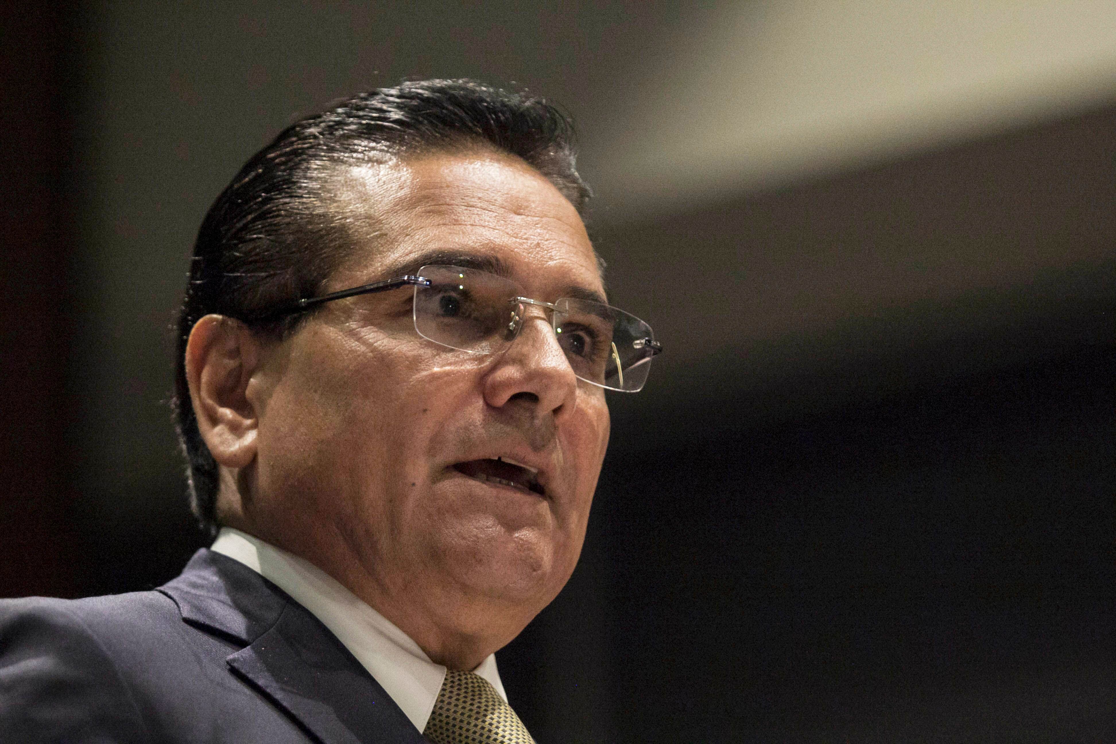 El exgobernador Silvano Aureoles, buscado por homicidio en un caso de hace nueve años en Michoacán