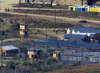 Vista aérea de la base estadounidense de Guantánamo.