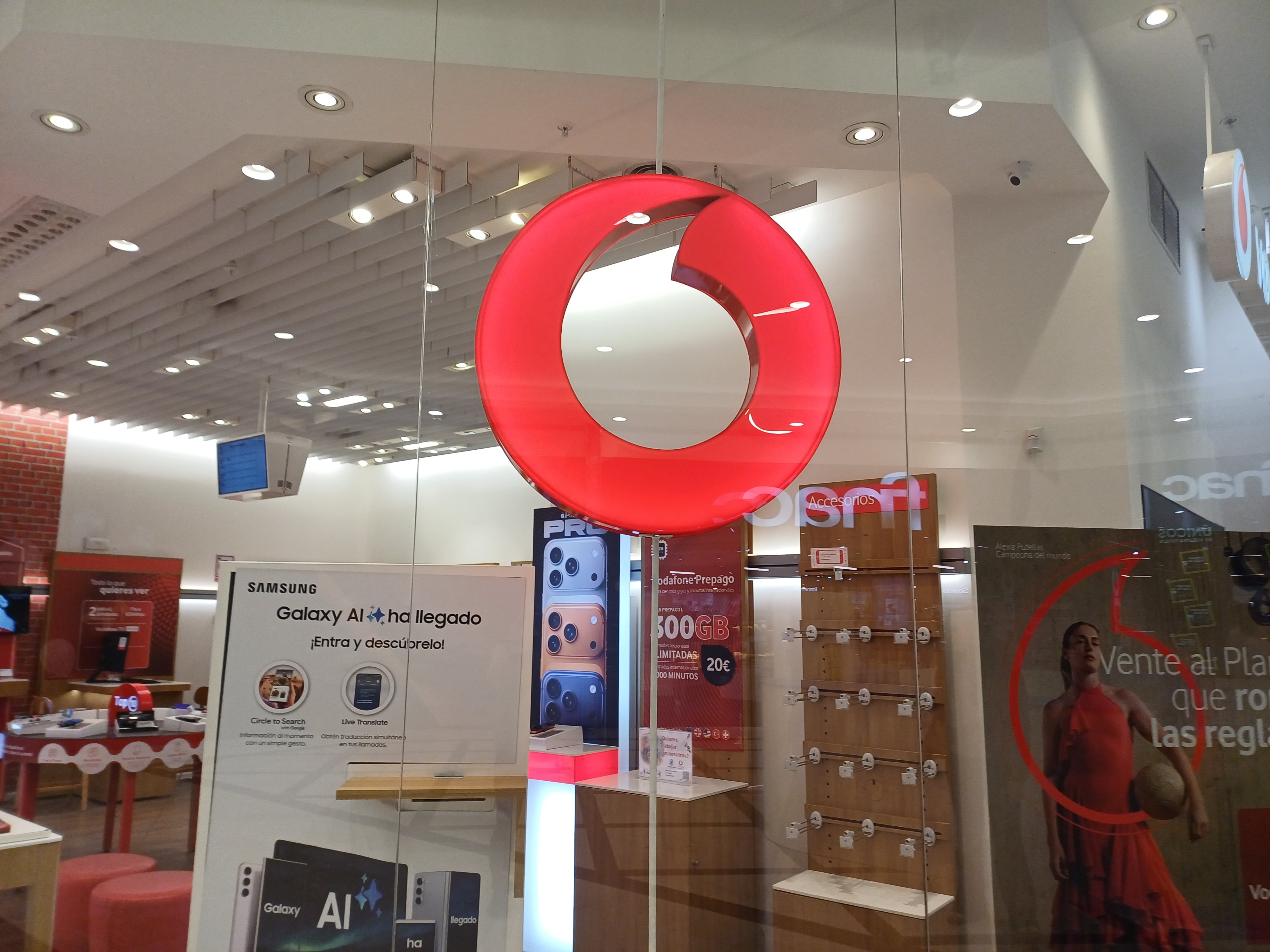 Vodafone España aumenta un 2% sus ingresos en su primer trimestre fiscal