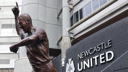 Una de las entradas al estadio del Newcastle.