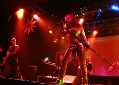 Concierto de Fangoria en la sala La Riviera de Madrid en 2004.