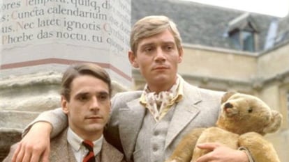 Charles y Sebastian, protagonistas de 'Retorno a Brideshead'.