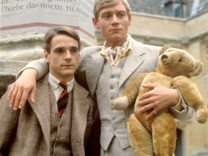 Charles y Sebastian, protagonistas de 'Retorno a Brideshead'.