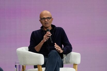 Satya Nadella, presidente y consejero delegado de Microsoft, en una conferencia en Menlo Park, California, este martes.