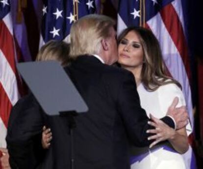 Donald y Melania Trump, ayer durante la celebración de los resultados.